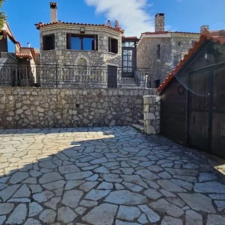 Casa de Férias Livadi Escape αραχωβα