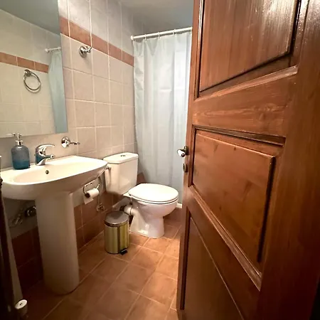 Livadi Escape αραχωβα Casa de Férias *